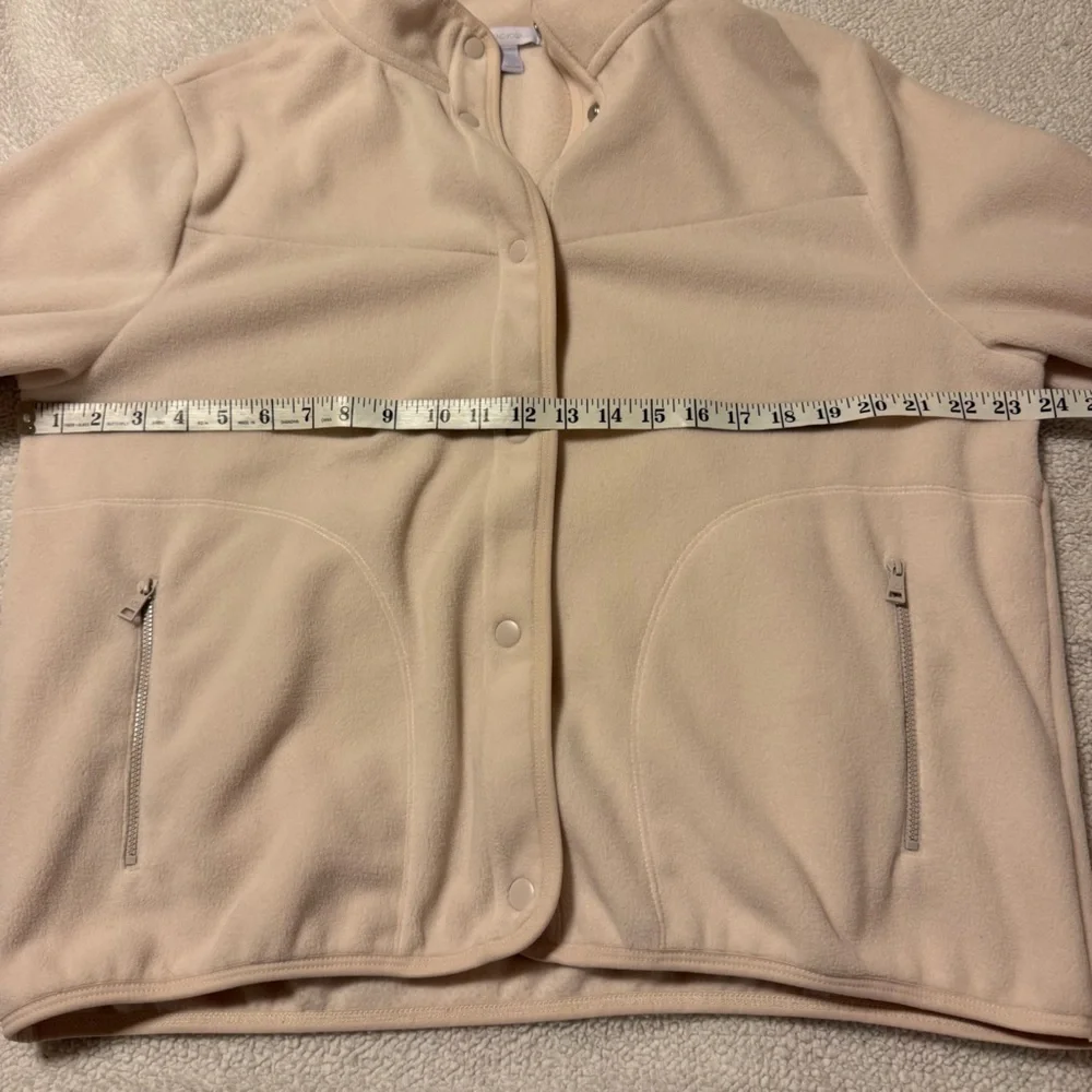 Beyond Yoga Cream Tranquility Fleece Jacket Lunar Rock Snap Front